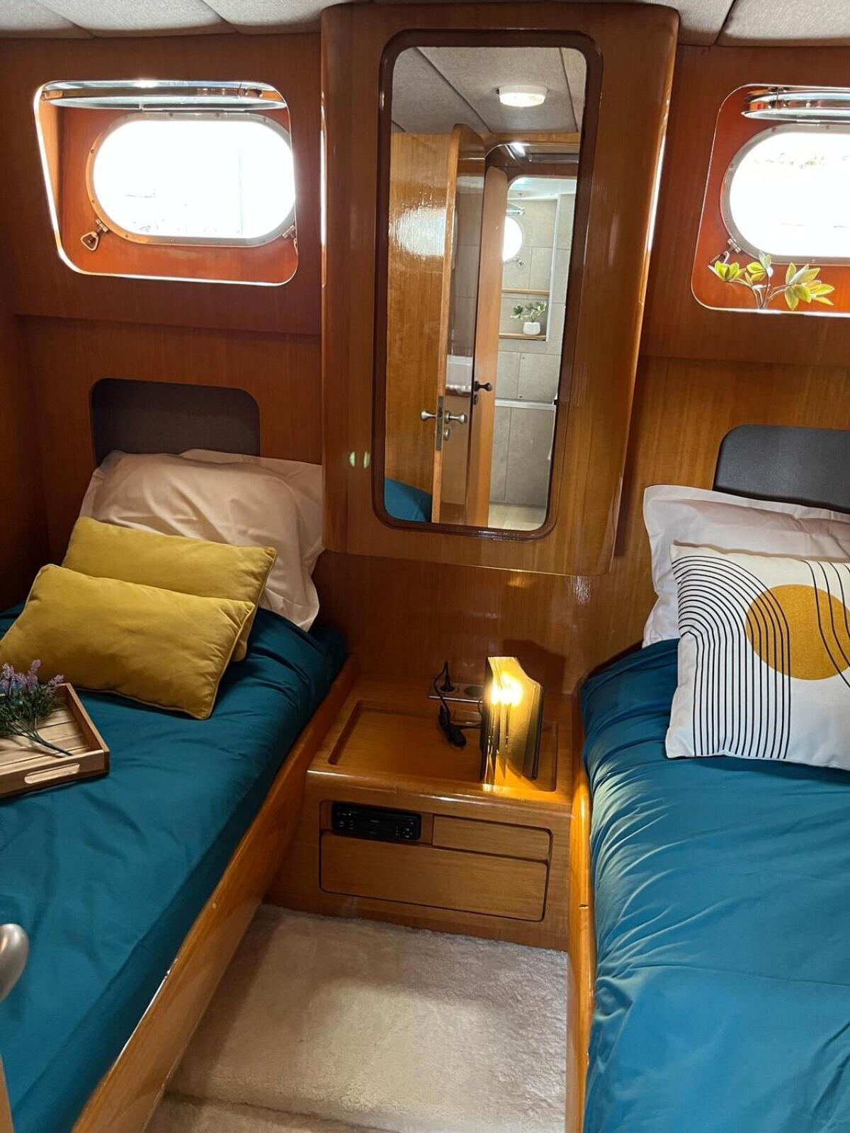 Yacht Aquamarina Vieux Port La Rochelle Hotel La Rochelle  Kültér fotó