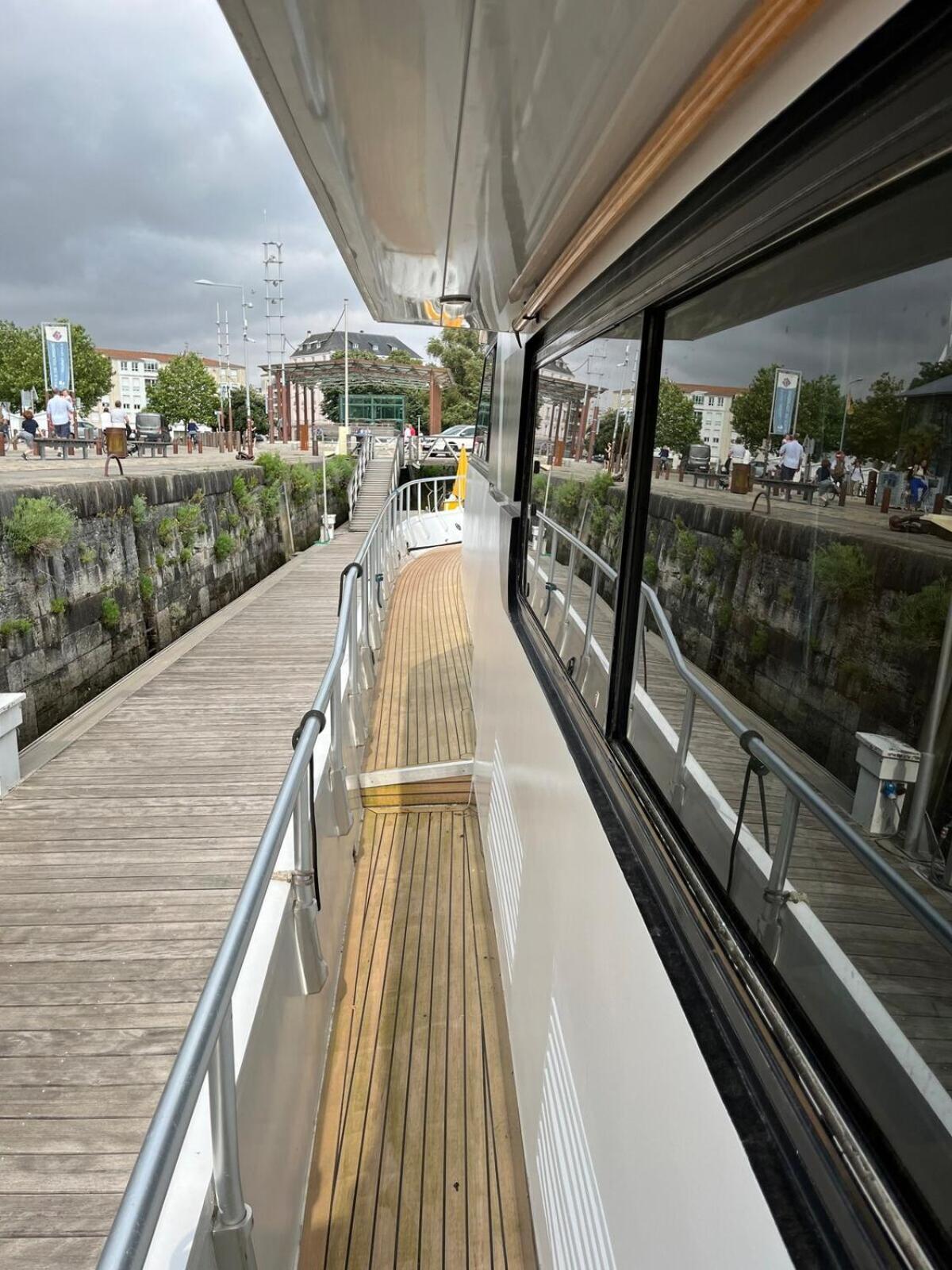 Yacht Aquamarina Vieux Port La Rochelle Hotel La Rochelle  Kültér fotó