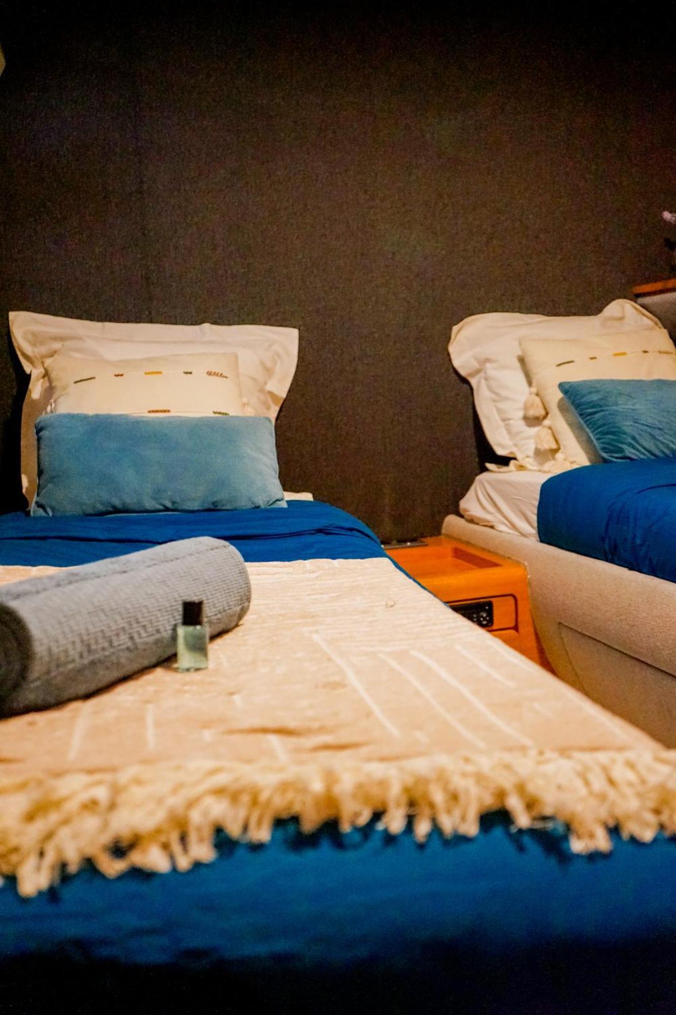 Yacht Aquamarina Vieux Port La Rochelle Hotel La Rochelle  Kültér fotó