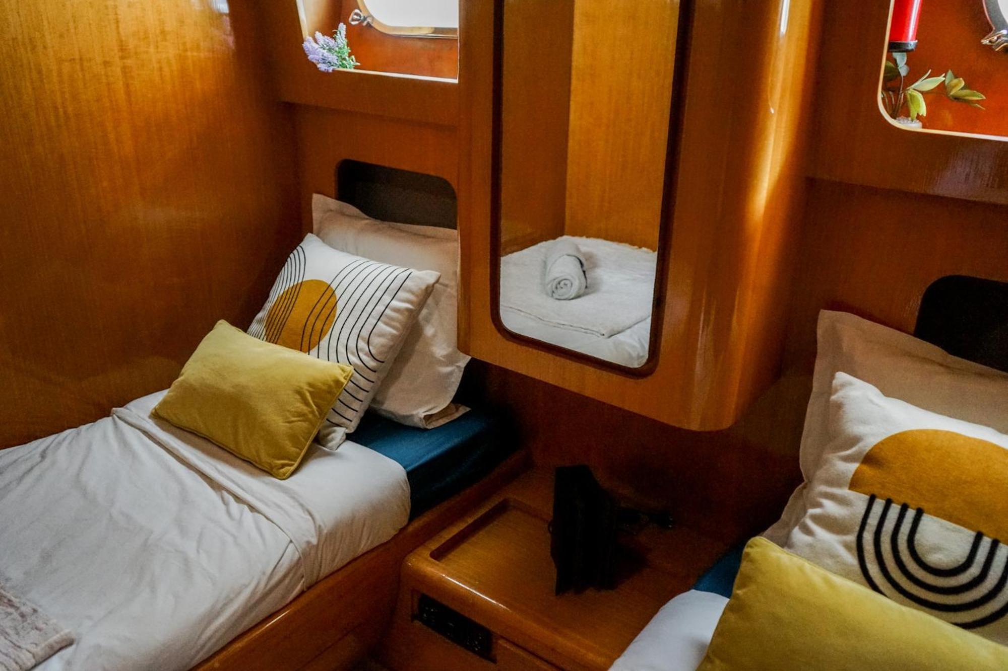 Yacht Aquamarina Vieux Port La Rochelle Hotel La Rochelle  Kültér fotó