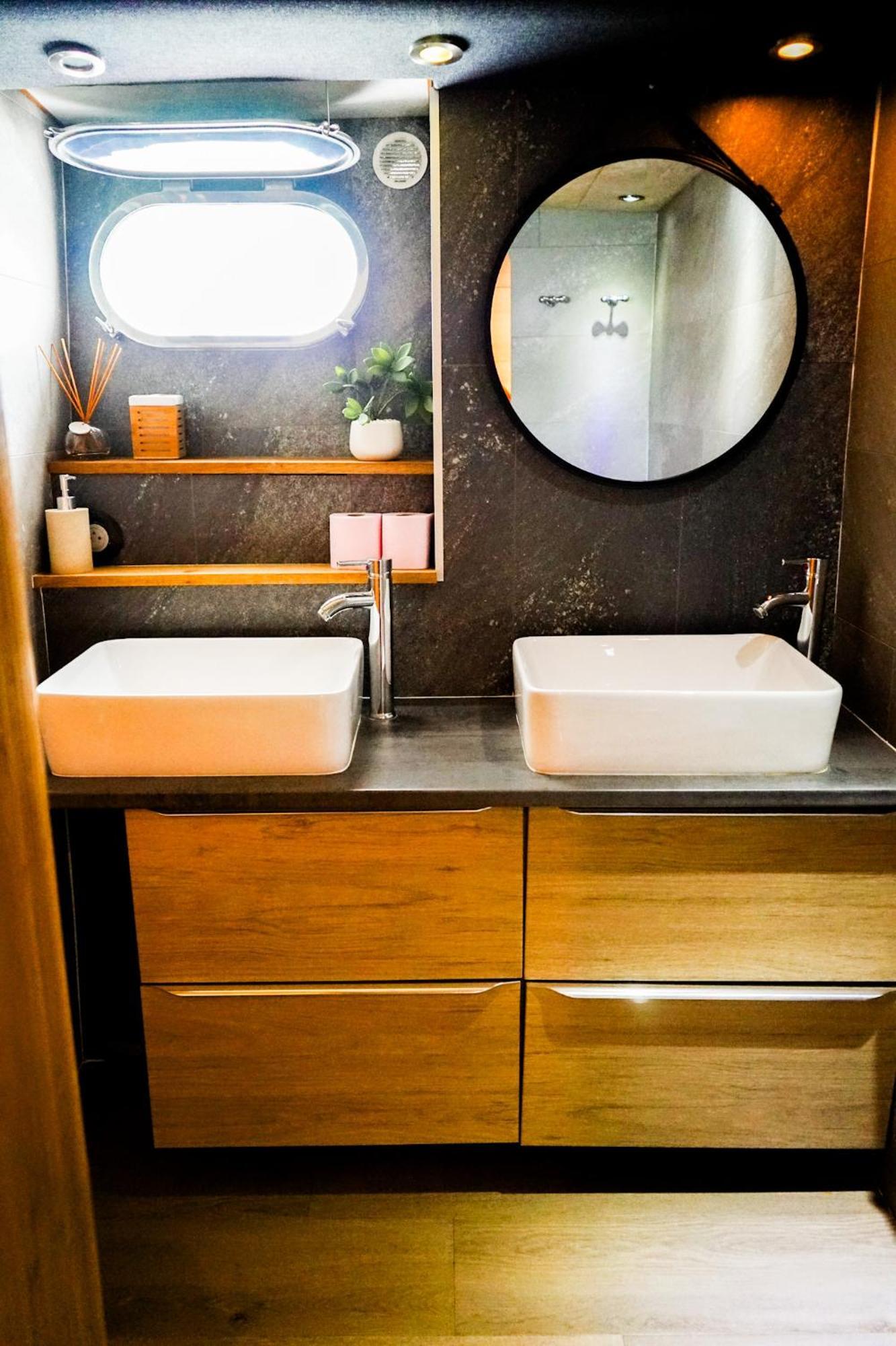 Yacht Aquamarina Vieux Port La Rochelle Hotel La Rochelle  Kültér fotó